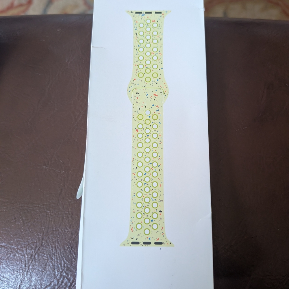 Apple Nike Speckled Yellow Sport Watch Band with Neon Accents - Picture 2 of 5